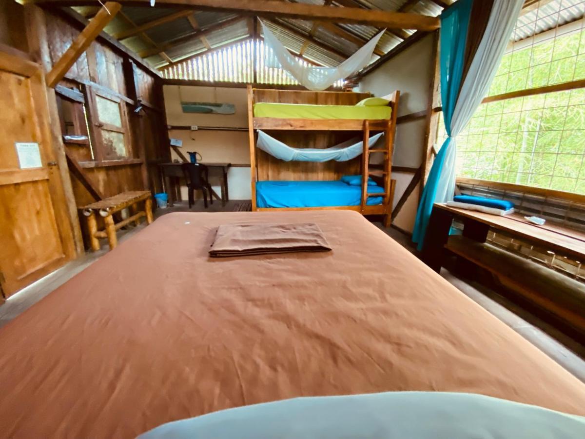 The Mudhouse Hostel Mompiche Eksteriør billede